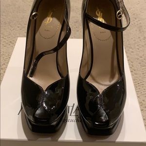 Yves Saint Laurent black heels size 38